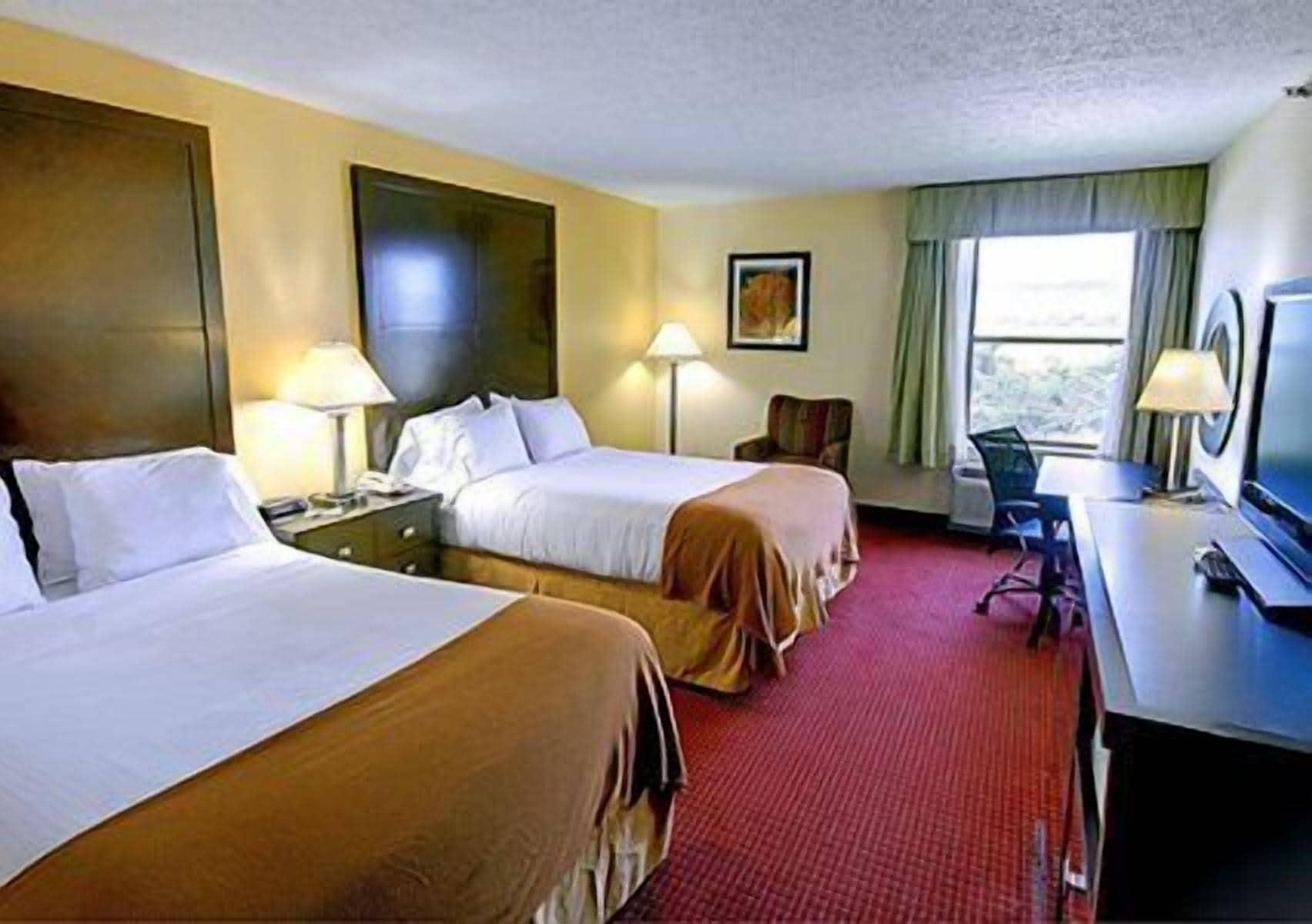 Quality Inn & Suites Rosemount Exterior photo